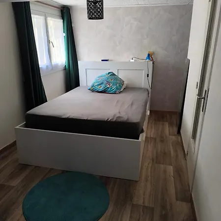 Apartment Welcome F2 *